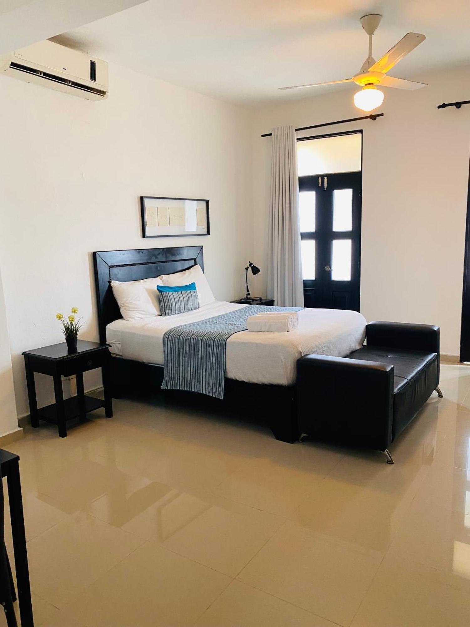 Rig Casa Conde Hotel ซานโตโดมิงโก ห้อง รูปภาพ